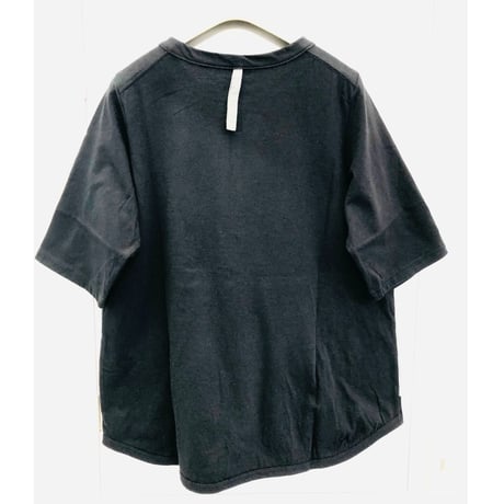 Ｐａｒｔｉｃｕｌａｒ   クールネック五部袖Ｔシャツ