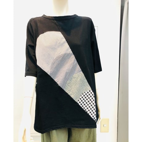 Ｐａｒｔｉｃｕｌａｒ   　パッチワークベーシックＴシャツ