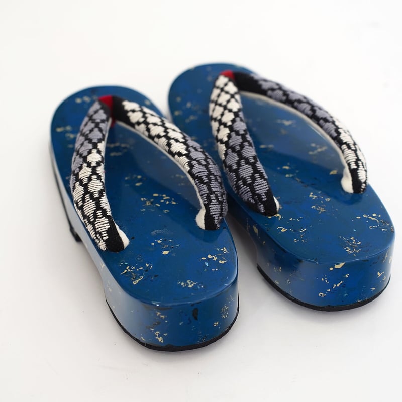 プレミアム下駄】Lサイズ（台）津軽塗ロイヤルブルー右近型×（鼻緒