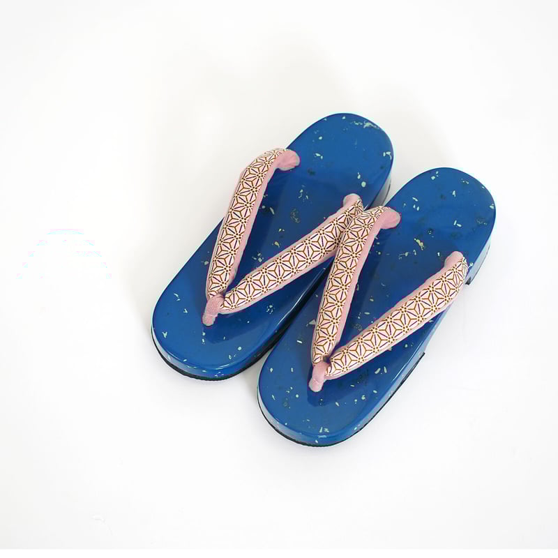 プレミアム下駄】Mサイズ（台）津軽塗ロイヤルブルー右近型×（鼻緒