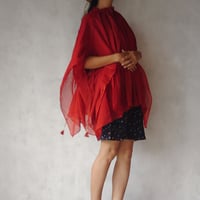 Mami Tsuji Origami blouse「おりがみブラウス」赤