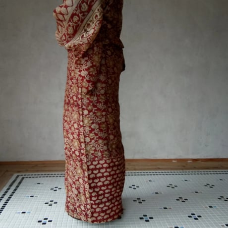 コットンシルクサリーで作る着物「花唐草・赤金」※ツナギな着物もオーダ可能※