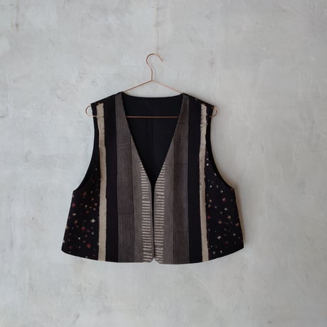 【星ヶ丘洋裁学校】Mami Tsuji Block print シーツ生地×「ベスト＋ワイドパンツ」セットアップ