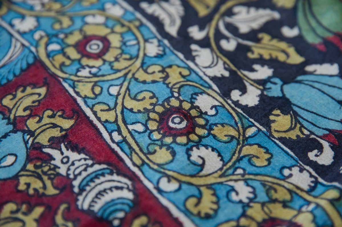 インド☆カラムカリ　「サラスヴァティー」 カラムカリ・インドの神様柄A（alphabet collection） | design la