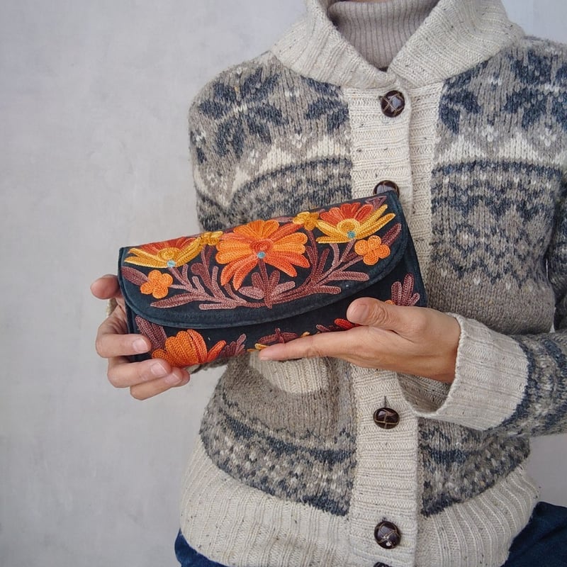 カシミールバザール】刺繍の長財布 | design labo chica WEB SHOP