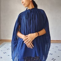 Mami Tsuji Origami blouse「おりがみブラウス」青