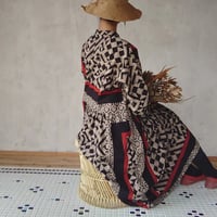 【萌暮】「サイドボタン・畑ワンピース」×MamiTsuji「都市の成り立ち・シーツ生地」・フリーサイズ