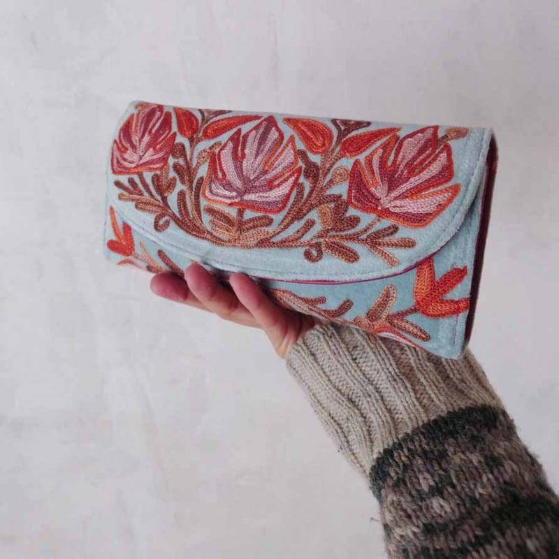 カシミールバザール】刺繍の長財布 | design labo chica WEB SHOP