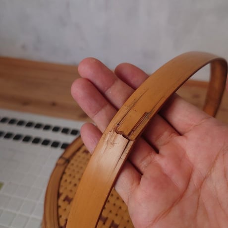 道具屋ここのつ・セレクト古道具「収穫かご・小さなものと、中くらいの物」4種