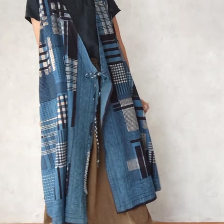 【星ヶ丘洋裁学校】Mami Tsuji Block print シーツ生地×「ノースリーブカシュクールワンピース」