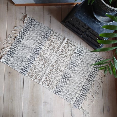ヴィンテージ　ラグ　vintage 草木柄 ヴィンテージ ラグ vintage 草木柄 Vintage rug patchwork 95×63