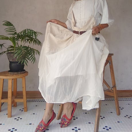 CATEGORY □手紡ぎ手織り生地とお洋服(KHADI) | design labo CATEGORY □手紡ぎ手織り生地とお洋服(KHADI) | design labo