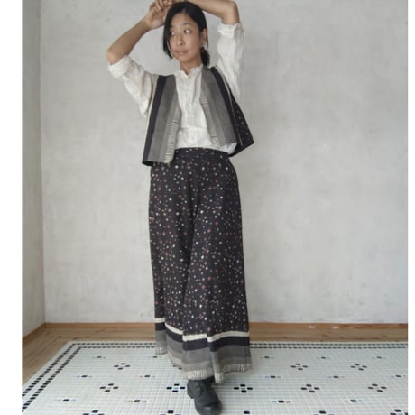 【星ヶ丘洋裁学校】Mami Tsuji Block print シーツ生地×「ベスト＋ワイドパンツ」セットアップ