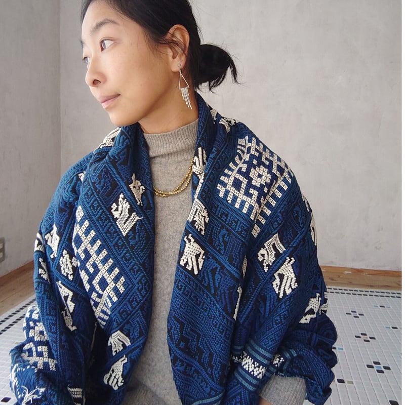 タイ 族　ブランケット ストール 刺繍　骨董　藍染 インディゴ　アンティーク 藍染インディゴタイ 族ブランケットストール刺繍骨董アンティーク