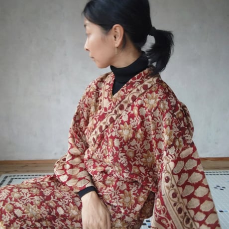 コットンシルクサリーで作る着物「花唐草・赤金」※ツナギな着物もオーダ可能※