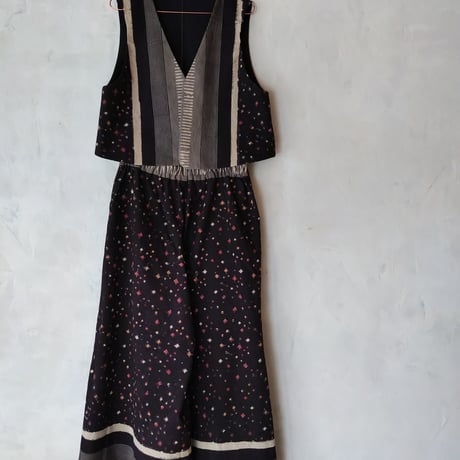 【星ヶ丘洋裁学校】Mami Tsuji Block print シーツ生地×「ベスト＋ワイドパンツ」セットアップ