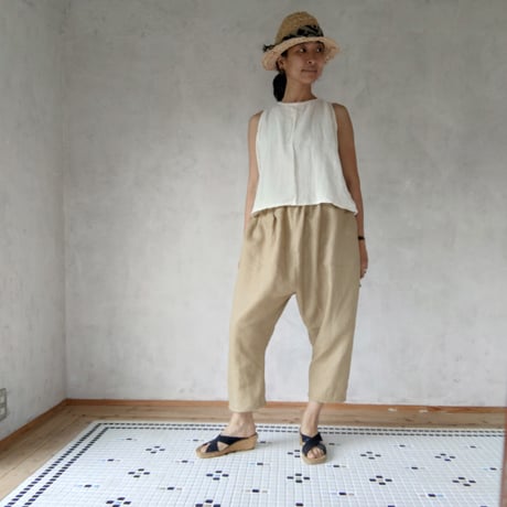 mogo「ダボパンツ」×リネンベージュ