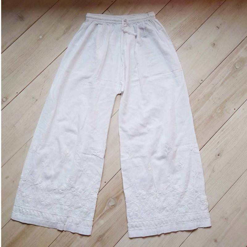 Mina perhonen 刺繍入りホワイトワイドパンツサイズ:38 M mina perhonen 【未使用/定価3.9万】ミナペルホネン *harbor