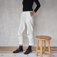 インドのストレート コットンパンツ　S/M/L/XLサイズ　白・黒
