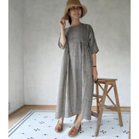 mogo「ギャザーワンピース」×MamiTsuji「ギンガムチェック・黒」