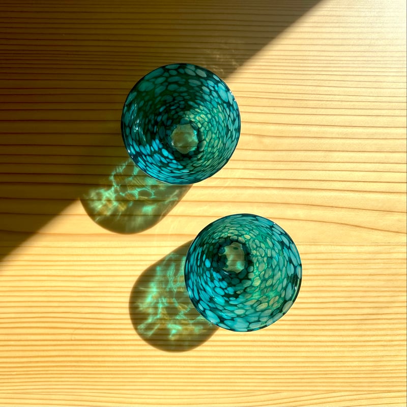 美しい古美術◼️蔵からクリーム色とコバルトブルーの可愛い深めのお皿が出て来ました、 陶磁器/染付 Ceramic/Blue & White - OKURA ORIENTAL ART / 大蔵