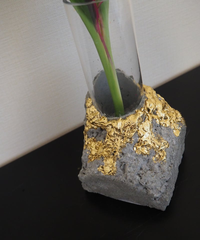 Moold × ACCA flower / Concrete flower vase | AC