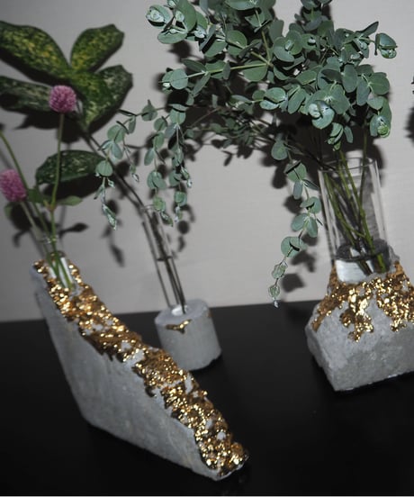 Moold × ACCA flower / Concrete flower vase