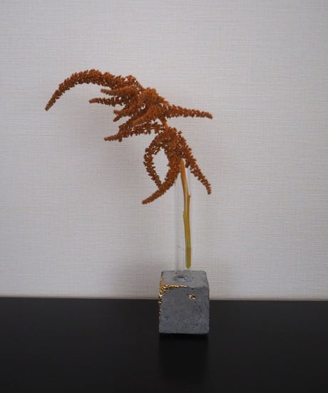 Moold × ACCA flower / Concrete flower vase