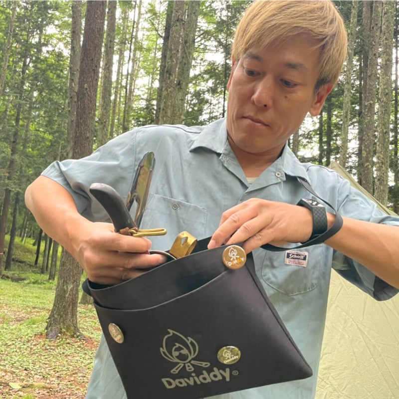 Daviddy3点セット(サコッシュ・ステッカー2種・缶バッジ2種