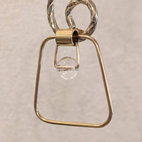 Jorge Morales（ホルヘ・モラレス）　ピアス