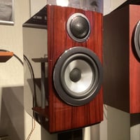 B&W 707 Prestige Edition
