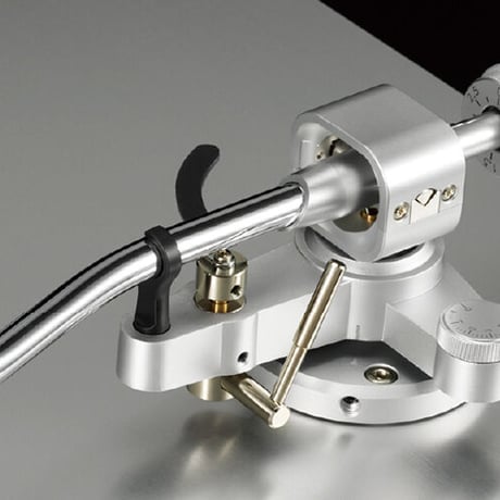 LUXMAN PD-151 MARK II ※ダストカバーのセットです。