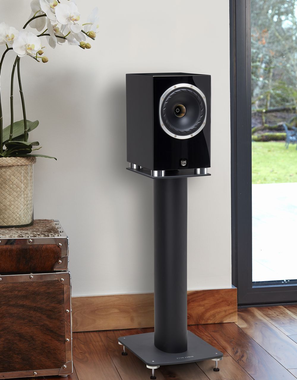 ほぼ新品 FYNE AUDIO F502 PGB ピアノグロスブラック ペア