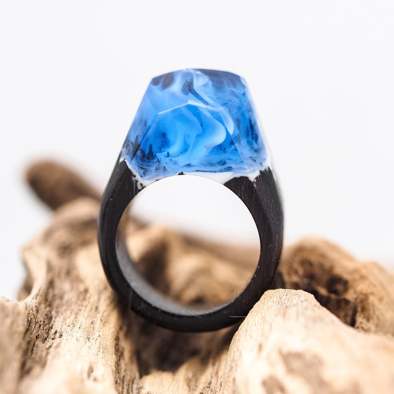 美しい景色を閉じ込めた木の指輪 Crystal wood ring <Dance of th... 新作*°指に景色を宿してリング