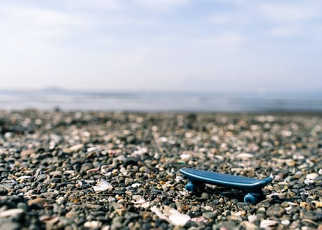 TALKY × SAZANAMI COFFEE SKATEBOARD CHOP STICK REST（2個セット）