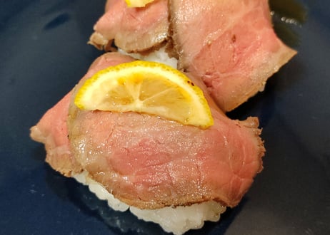 釧路生まれ、釧路育ちのオーガニック ローストビーフ 150g 2個入り