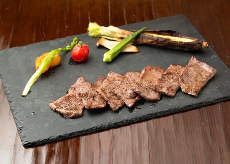 釧路生まれ、釧路育ちのオーガニックビーフ 上焼肉用 150g