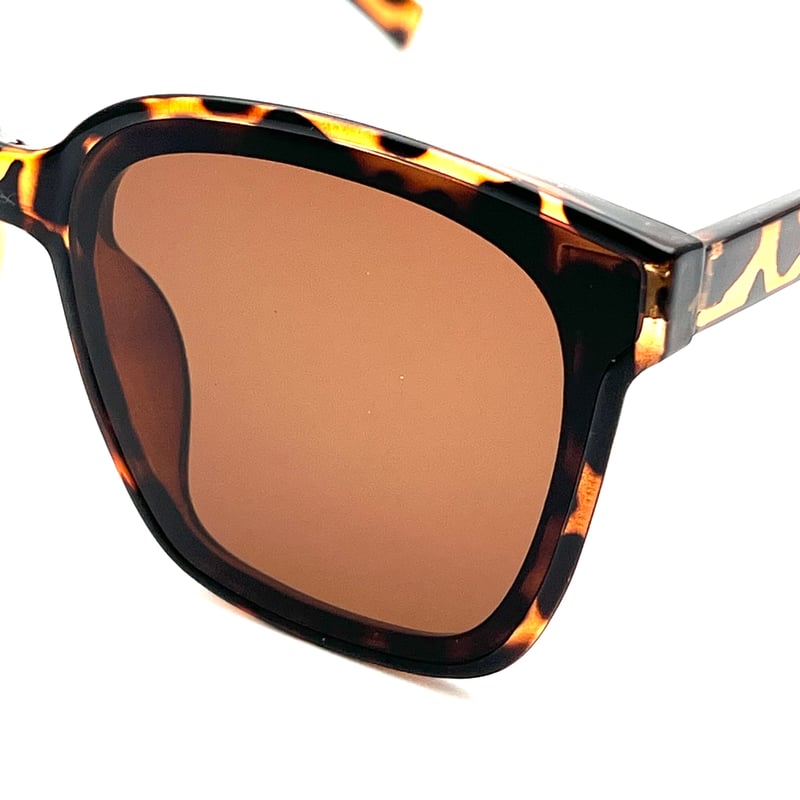 フラットレンズ ワイドスクエアフレーム ビッグサングラス クラシカル