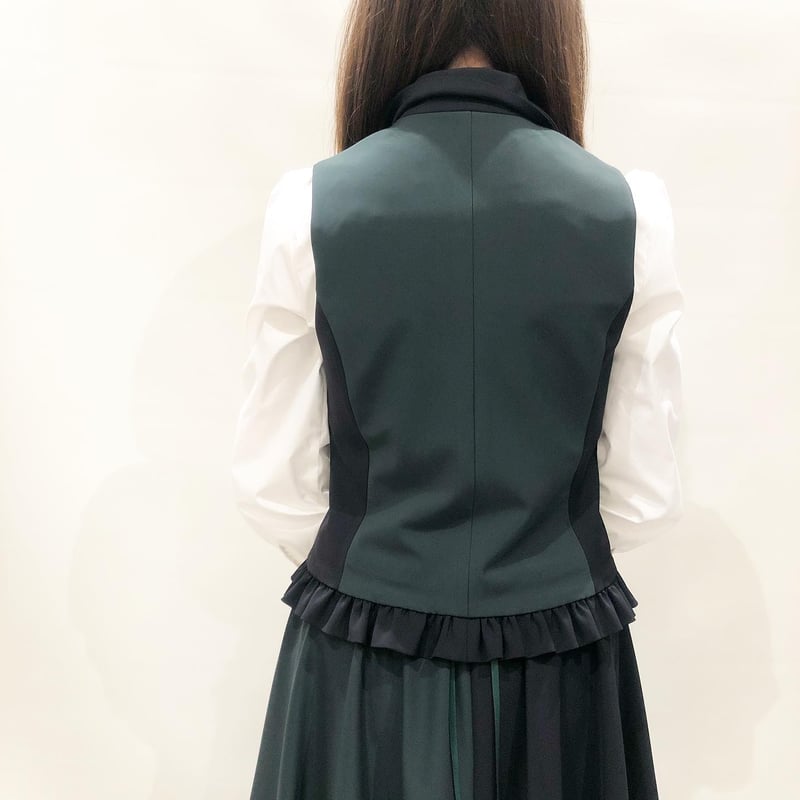 裾フリルベスト | Rufine