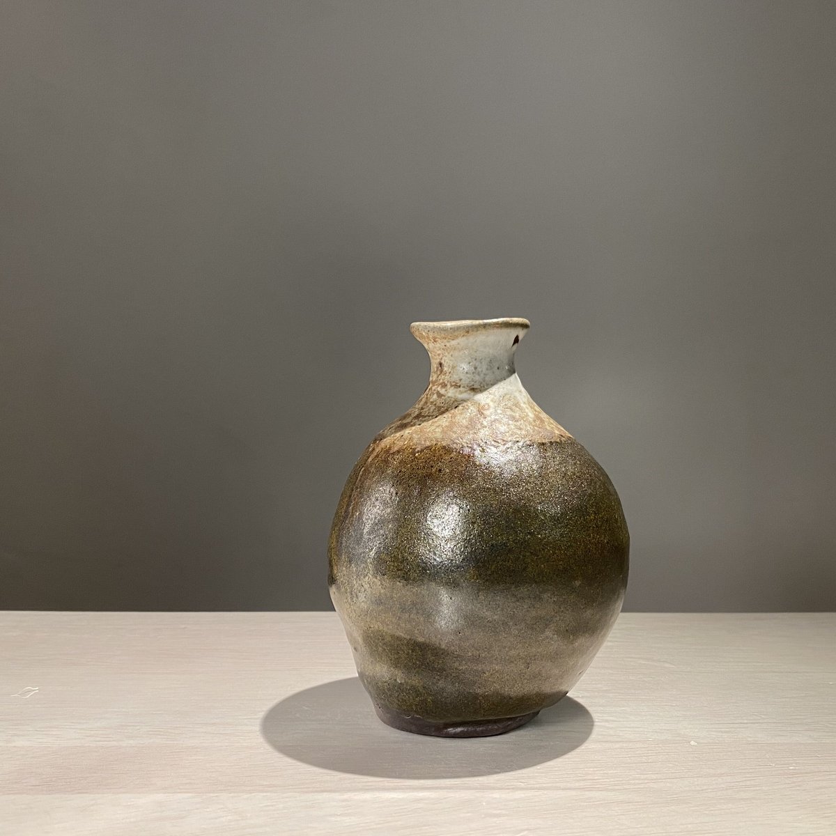 朝鮮唐津徳利 1. 貧乏陶芸家が集める骨董 朝鮮唐津徳利 石山哲也 | 作者さんが