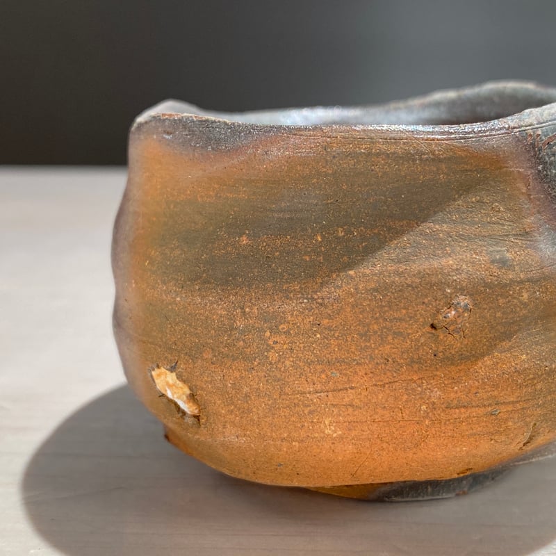 【中村和樹】 備前 ぐい呑 2504-8 備前ぐい呑 中村和樹 | ryoisseki-online by うつわや涼一石