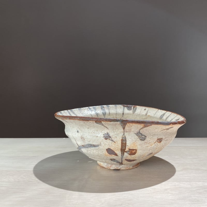 2305-10 白志野リム鉢 關 共歩 | ryoisseki-online by うつわや涼一石