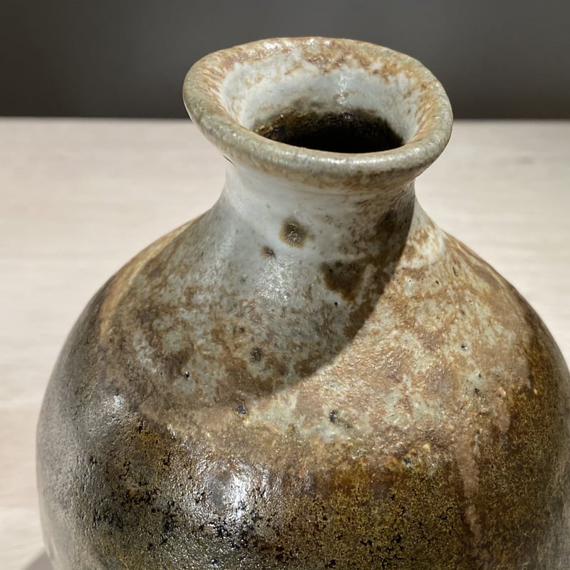 朝鮮唐津徳利 1. 貧乏陶芸家が集める骨董 朝鮮唐津徳利 石山哲也 | 作者さんが