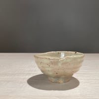 2604-6　粉引ぐい呑　四海大