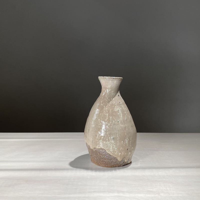 60 斑唐津徳利 坂本祐作 | ryoisseki-online by うつわや涼一石