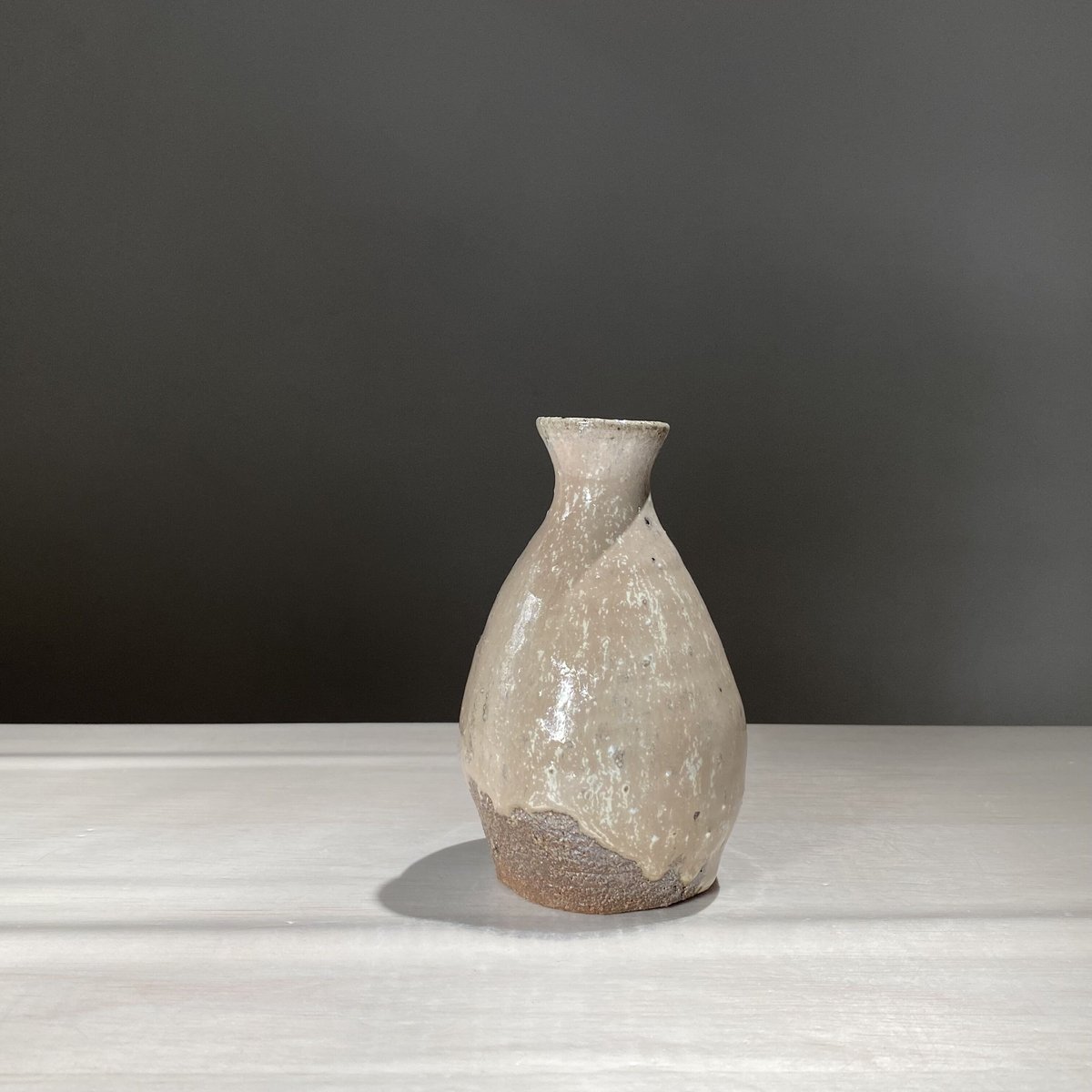 60 斑唐津徳利 坂本祐作 | ryoisseki-online by うつわや涼一石