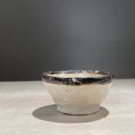 皮鯨 | STORES