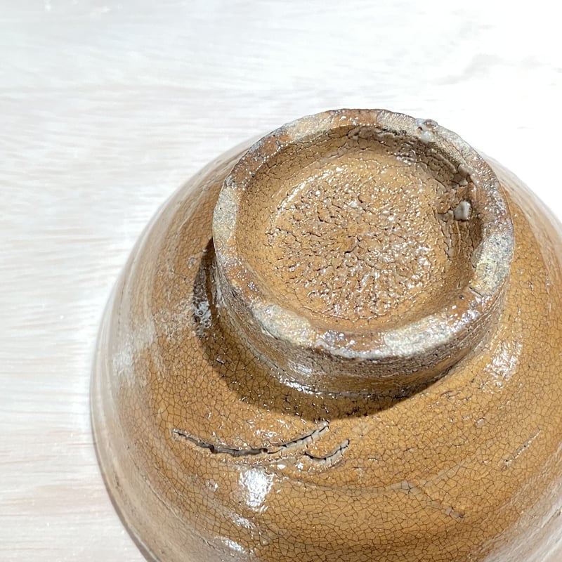 【茶道具】唐津井戸茶碗 曹源窯坂本喜昭作 梅花皮 唐津焼 抹茶碗 茶碗A311 2305-3 唐津茶碗 坂本祐作 | ryoisseki-online by うつわや涼一石