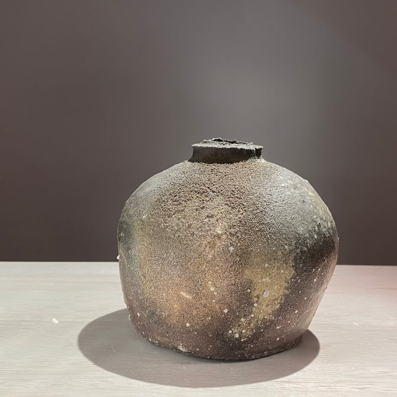 ❲蹲壺] 古信楽壺 信楽 蹲壺 古信楽 蹲<うずくまる> 壺 室町時代/1336-1573CE