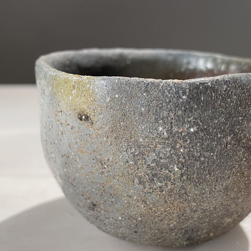 久居焼 鉄絵 盃 古美術 古道具 筒盃 筒杯 超希少「久居安東焼」銘